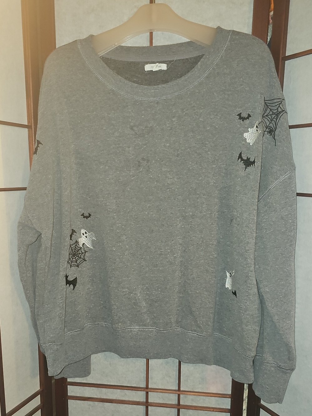 Maurices Gray Embroidered Halloween Crewneck Sweatshirt